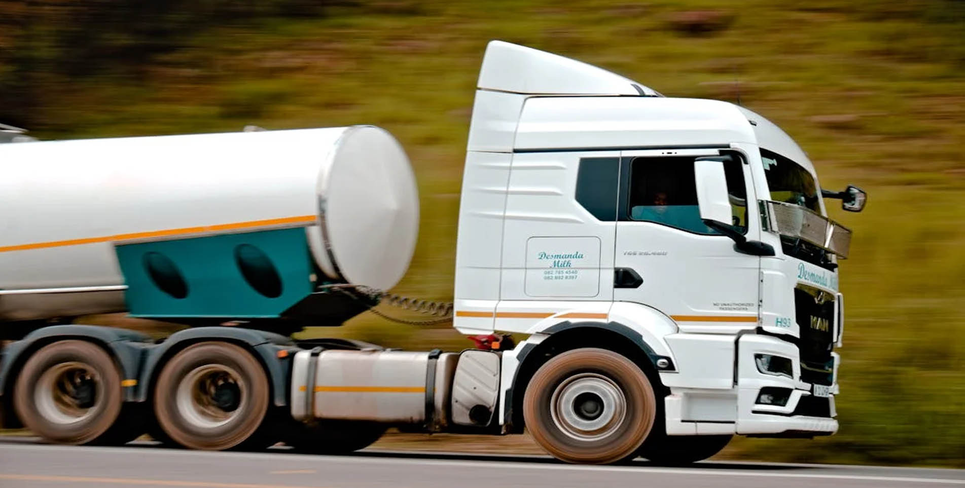 Batch delivery of mixer trucks
